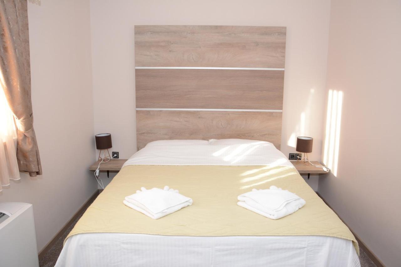Hotel Intergaj 비옐리나 외부 사진