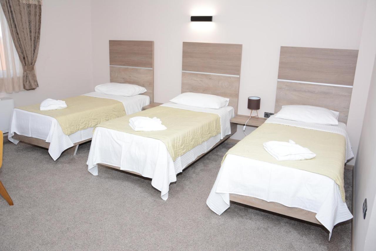 Hotel Intergaj 비옐리나 외부 사진