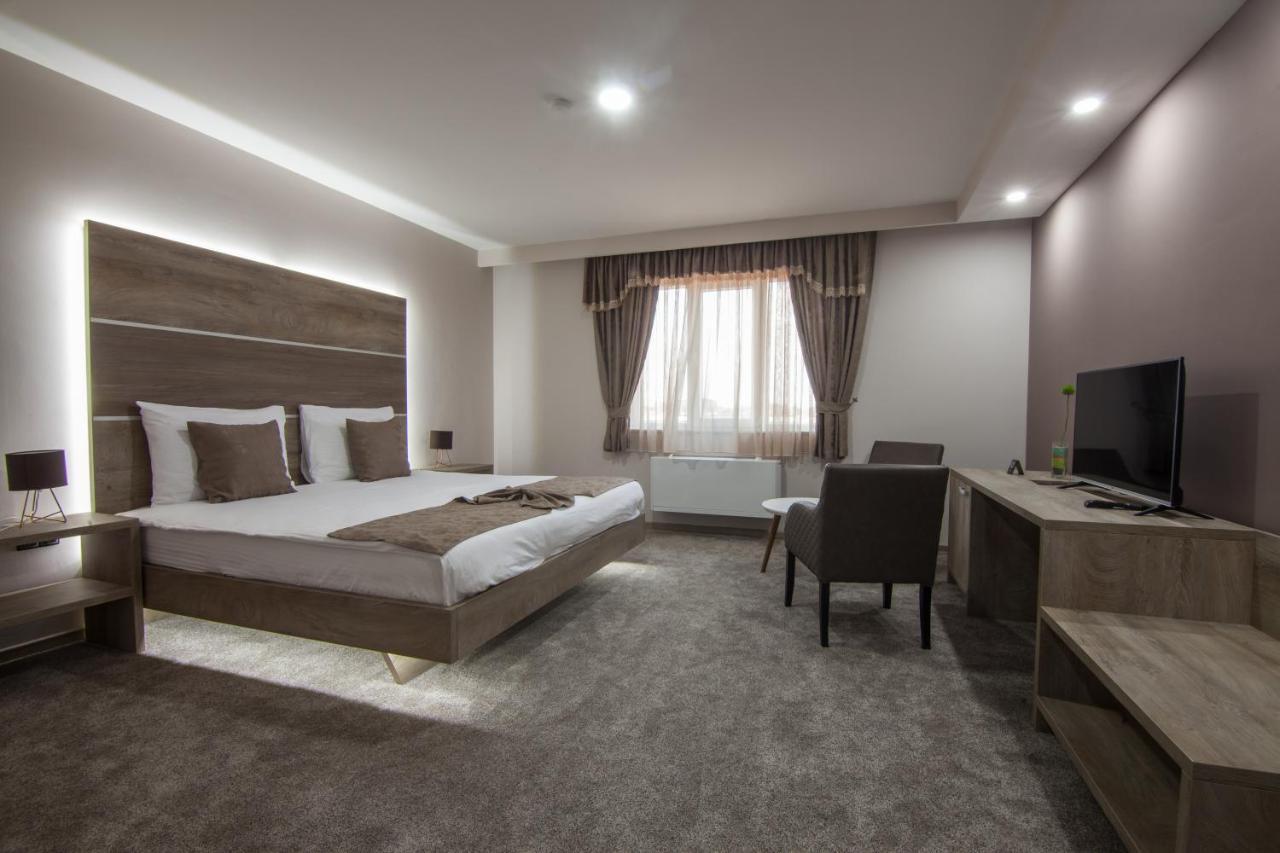 Hotel Intergaj 비옐리나 외부 사진